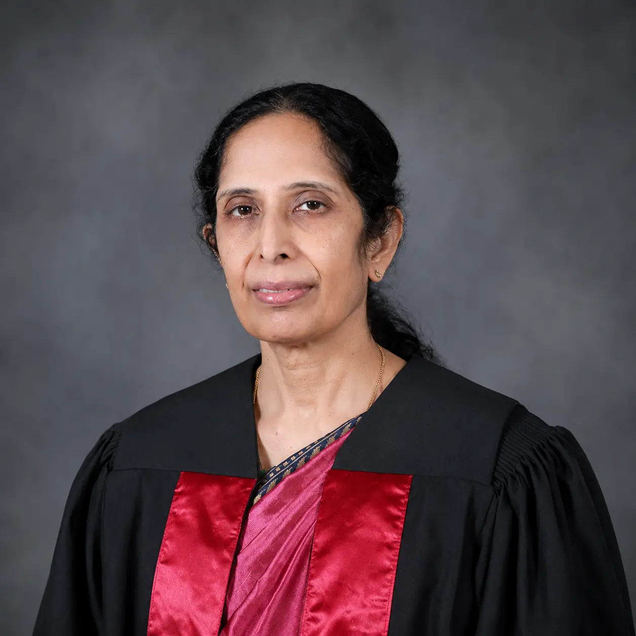 Dr. S. Priyarubini