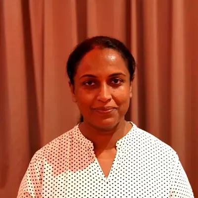 Dr. R. Priyadarshani